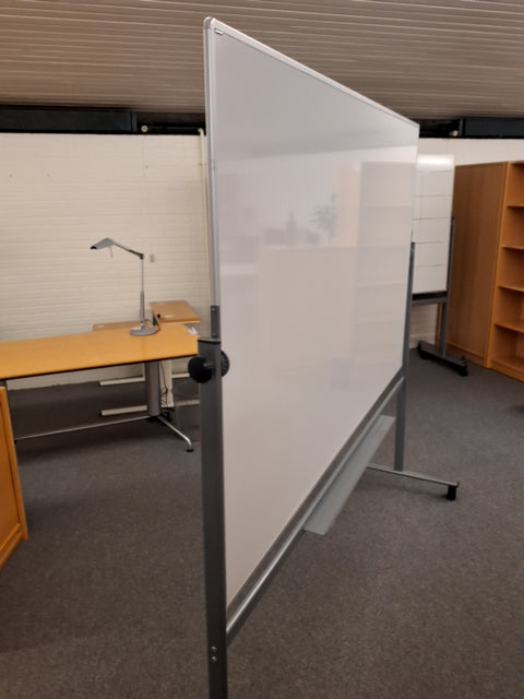 WhiteBoard på hjul - 8011